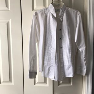 Ladies tuxedo shirt